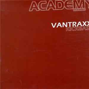 Vantraxx - Kickbass FLAC
