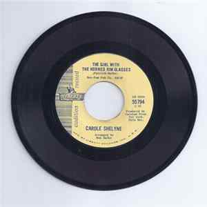 Carole Shelyne - The Girl With The Horned Rimmed Glasses / Boys Do Make Passes At Girls Who Wear Glasses FLAC