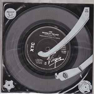 XTC - Life Begins At The Hop FLAC