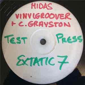 Saturnalia Featuring DJ Vinylgroover - License To Party / You've Got Me Jumpin! FLAC