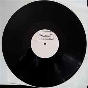 Roska - Blurry / Spearhead FLAC