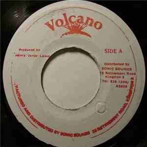 Barrington Levy - Looking My Love / Mary Long Tongue FLAC